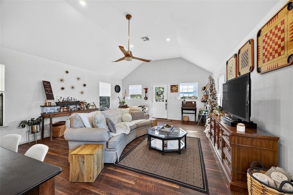 10 acres in Bosque County gallery image 3