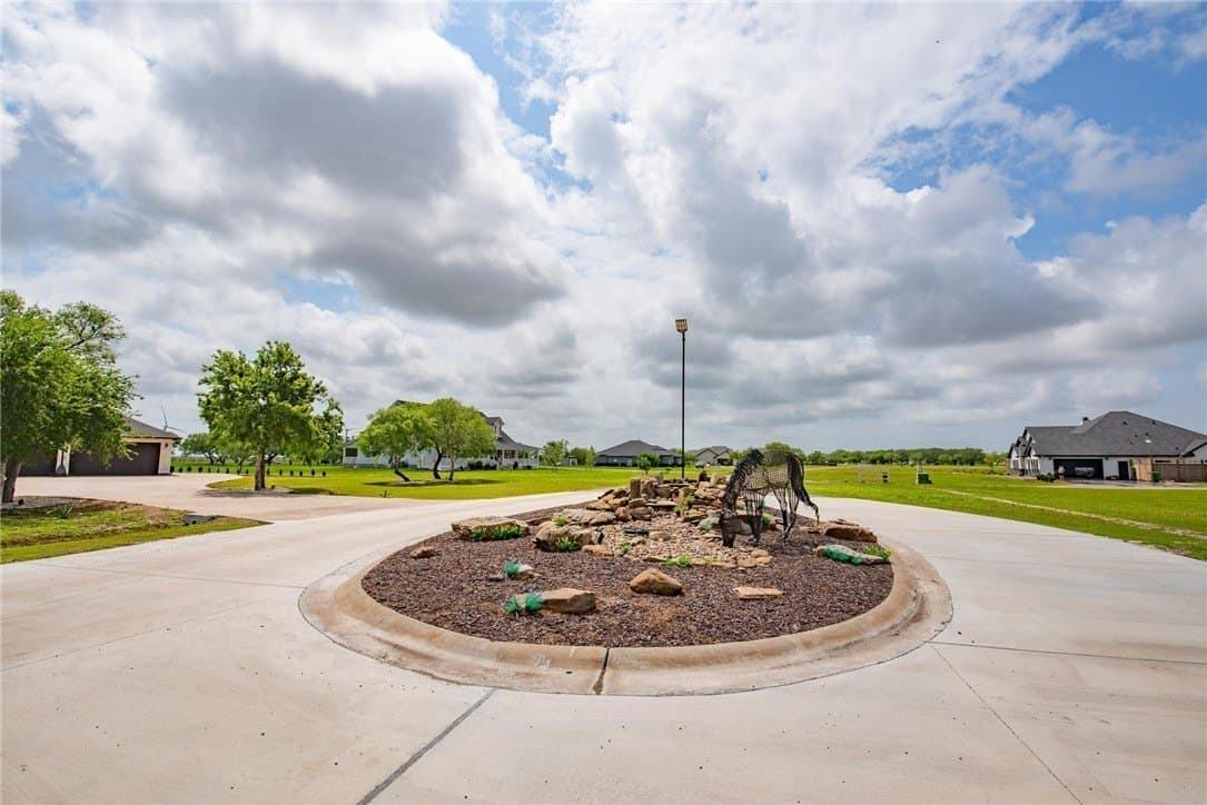 2.33 acres in Nueces County - photo 9
