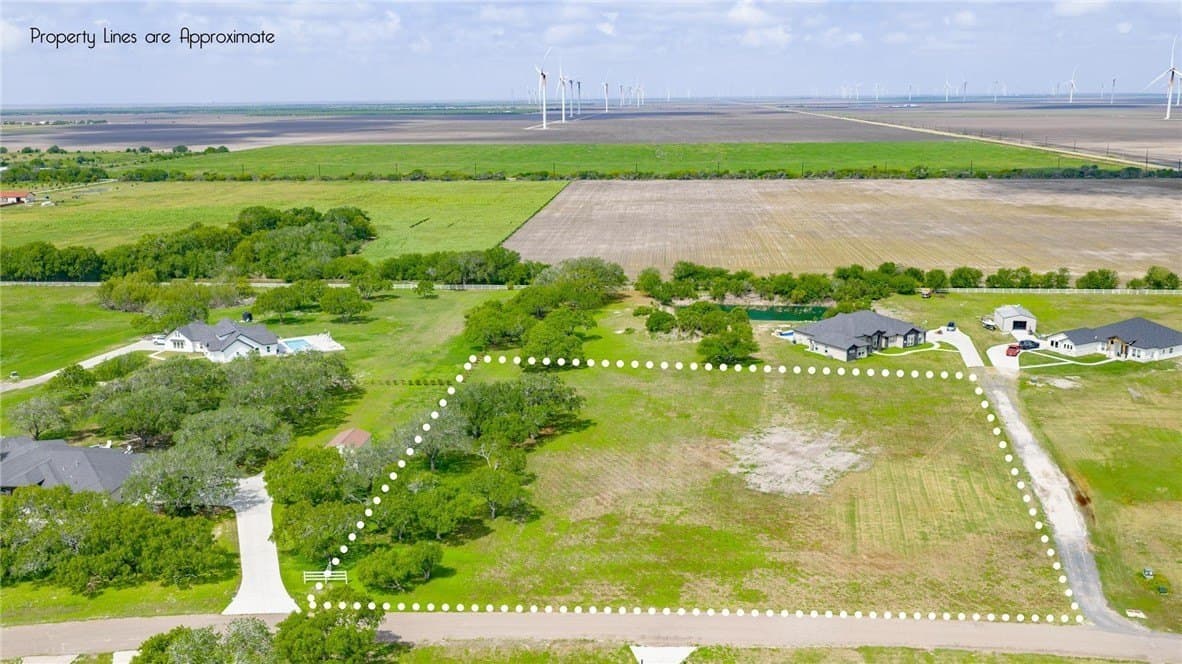 2.33 acres in Nueces County