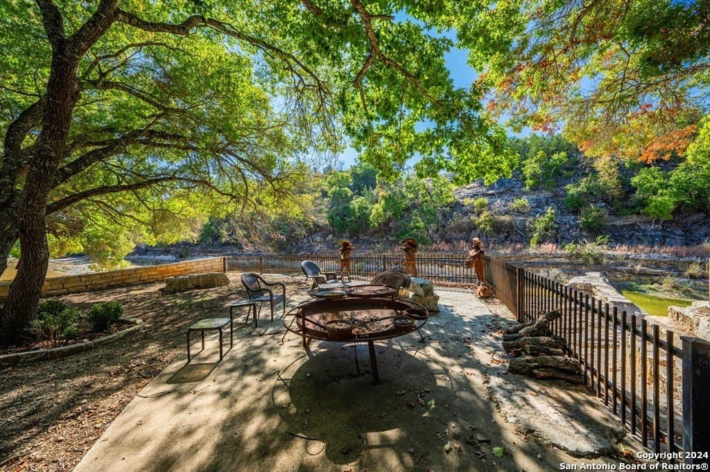 6.3 acres in Gillespie County - photo 18