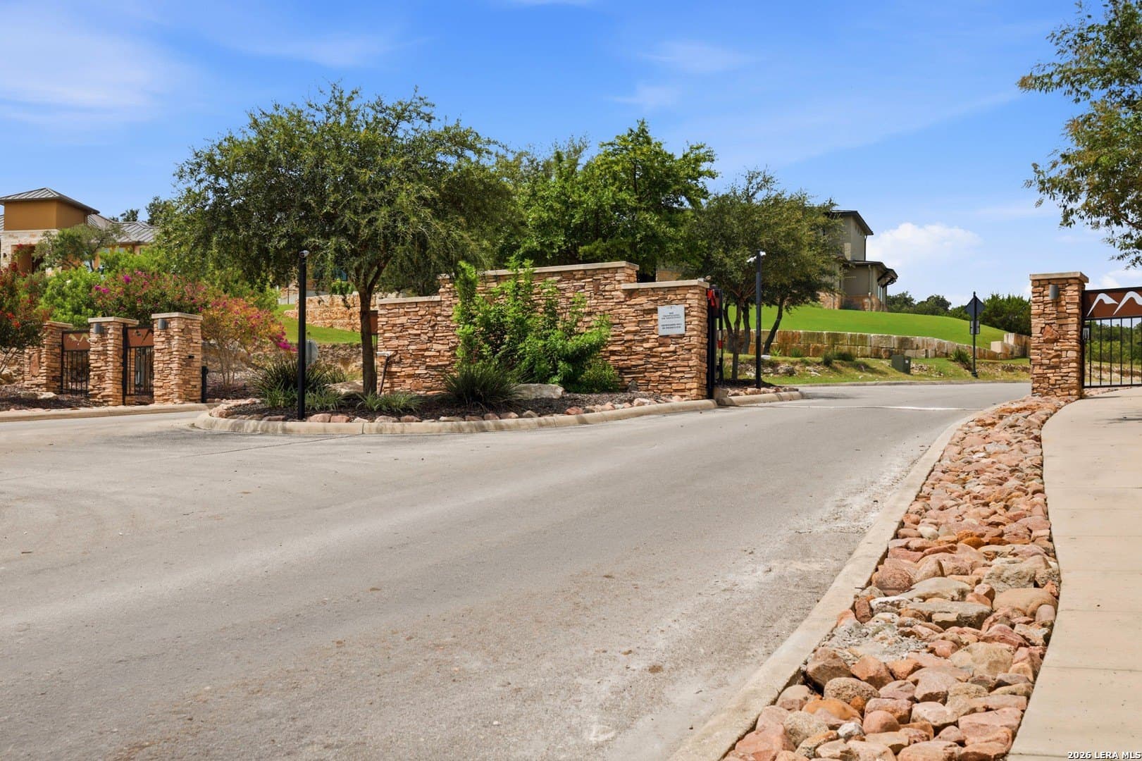 0.93 acres in Bexar County gallery image 3
