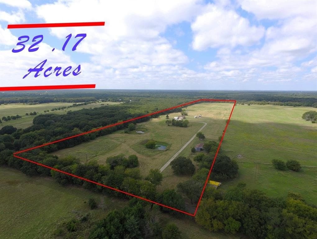 32.17 acres in Hunt County