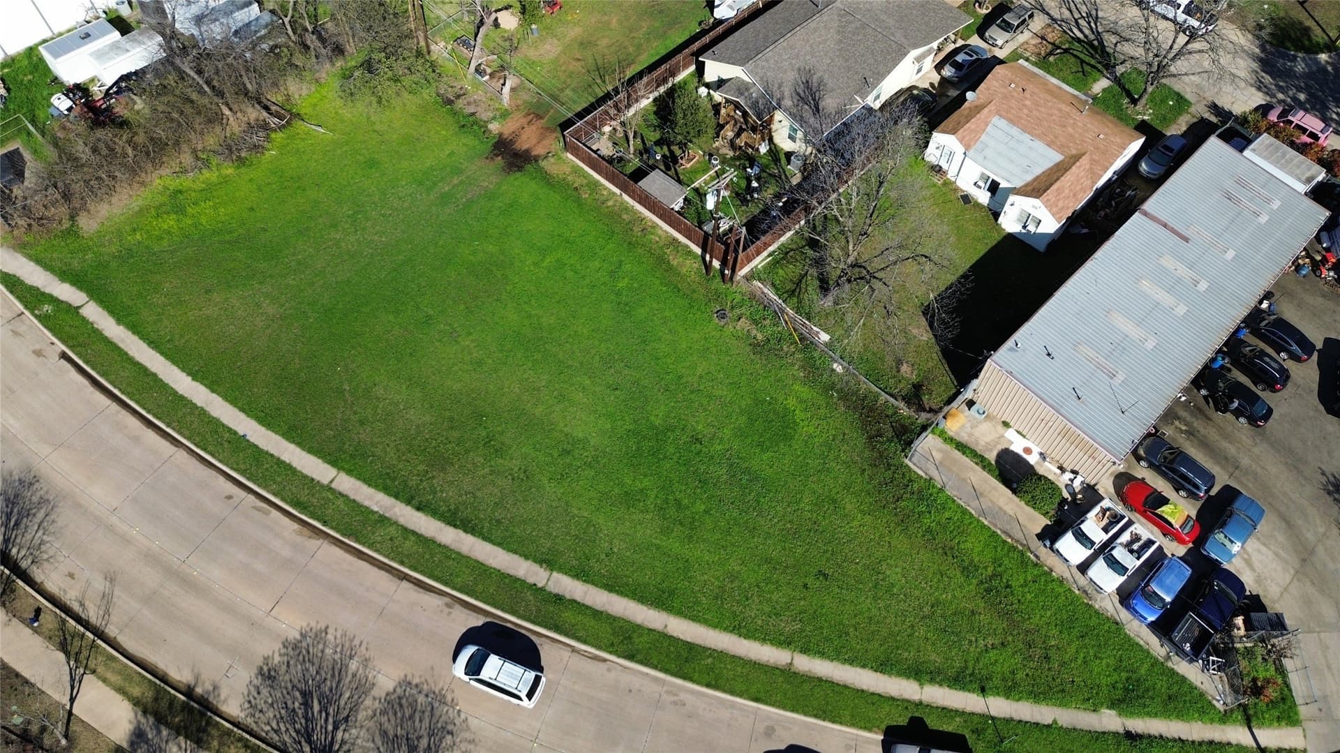 0.36 acres in Dallas County gallery image 2