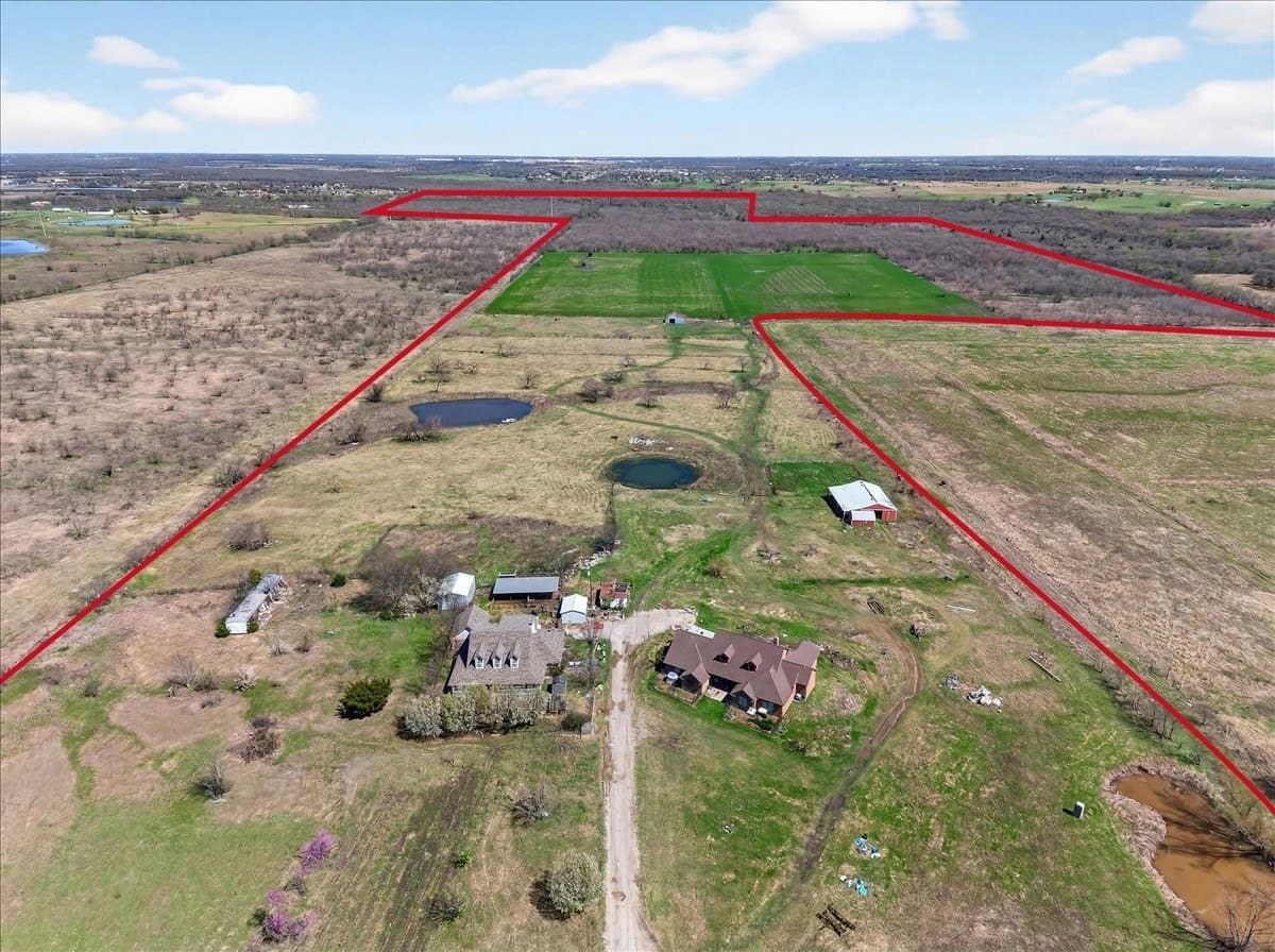 214.61 acres in Kaufman County