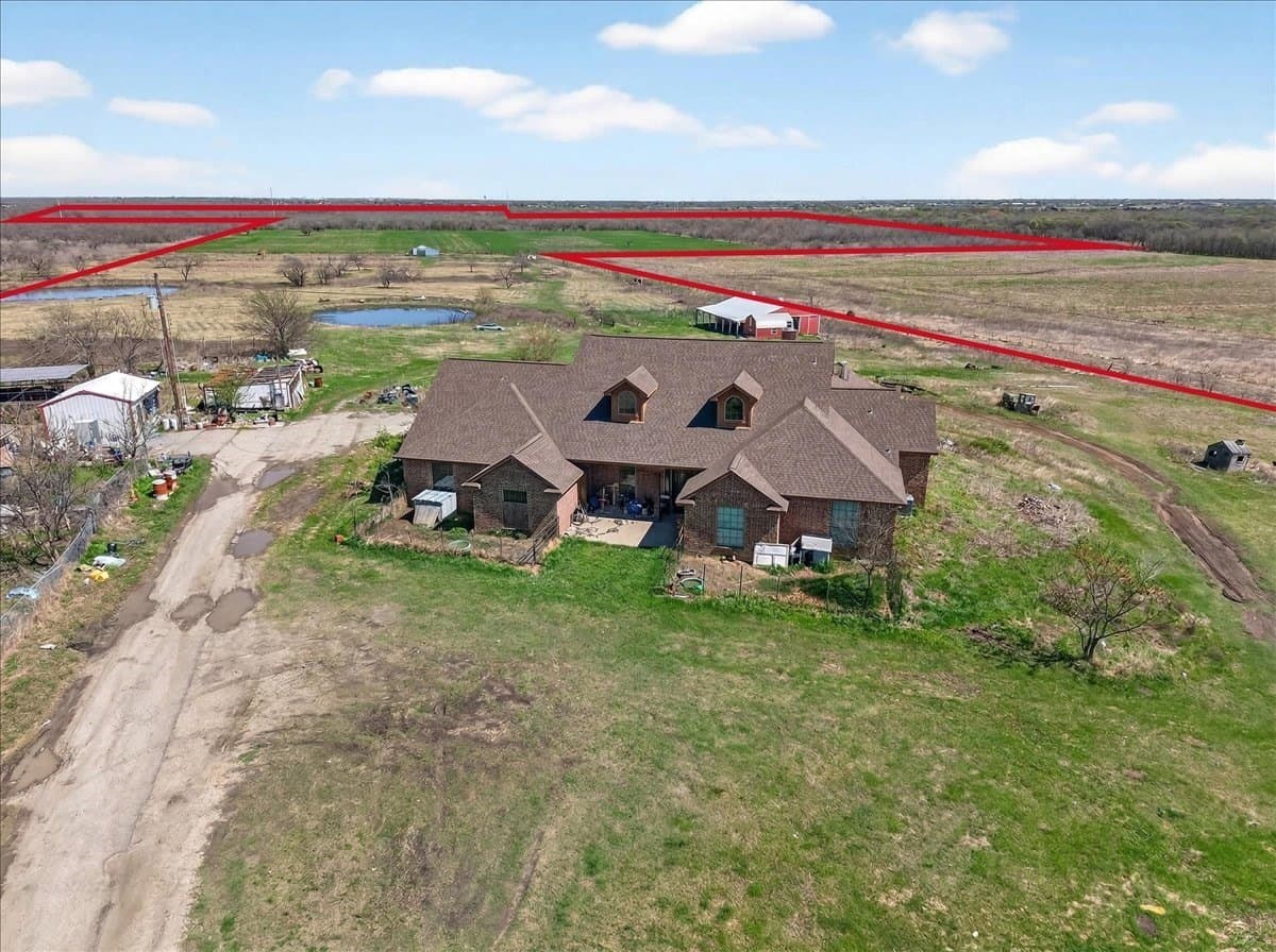 214.61 acres in Kaufman County - photo 4