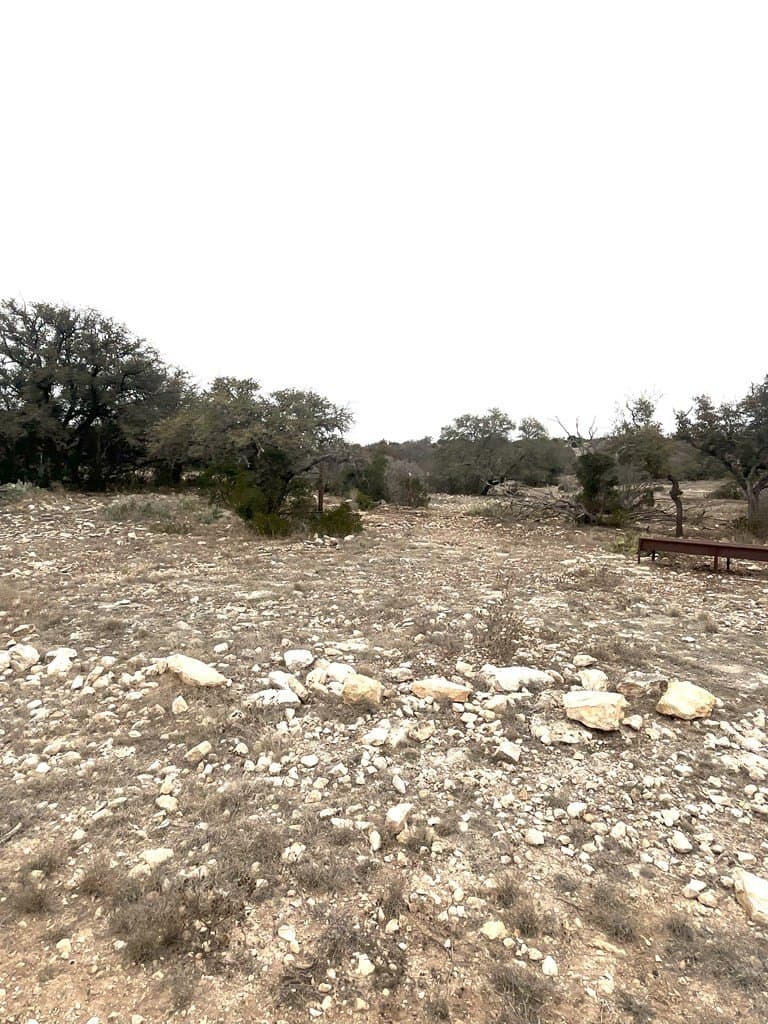34.27 acres in Edwards County - photo 16