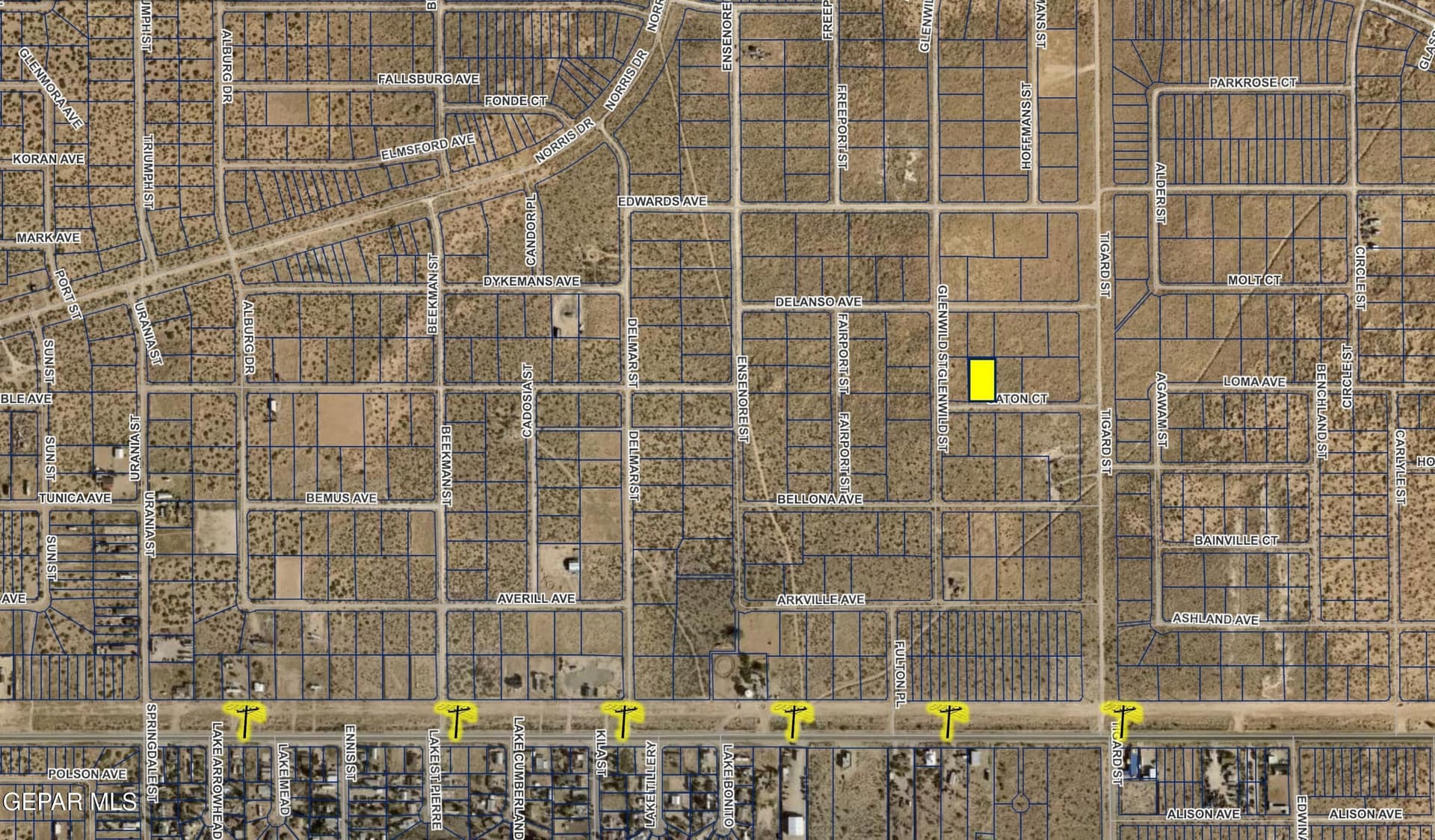 0.83 acres in El Paso County gallery image 3
