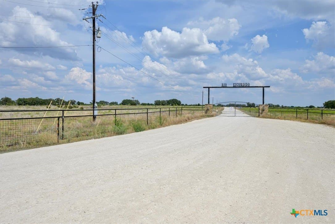 25.01 acres in Hamilton County - photo 8