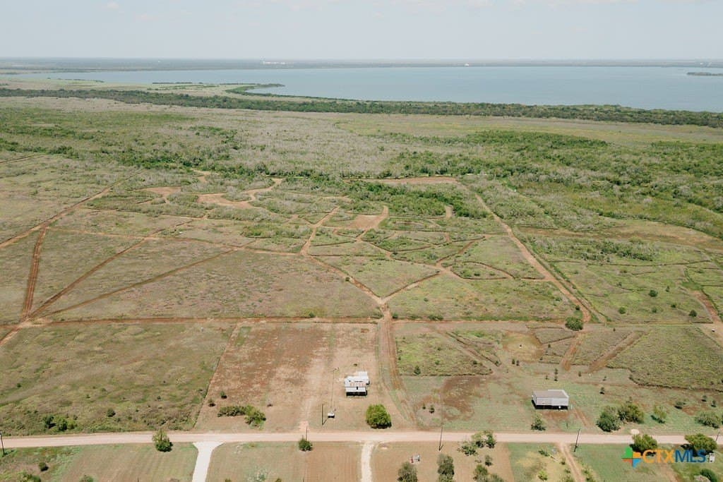 20.52 acres in Calhoun County - photo 5