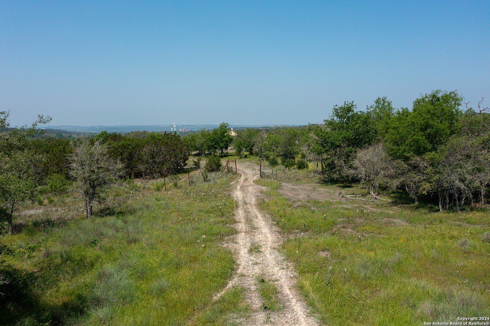 60 acres in Kerr County - photo 8