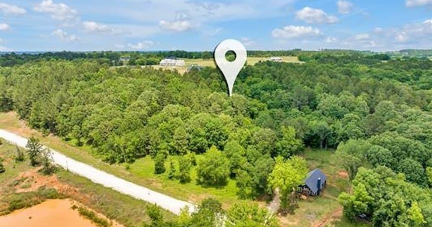 2.21 acres in Smith County