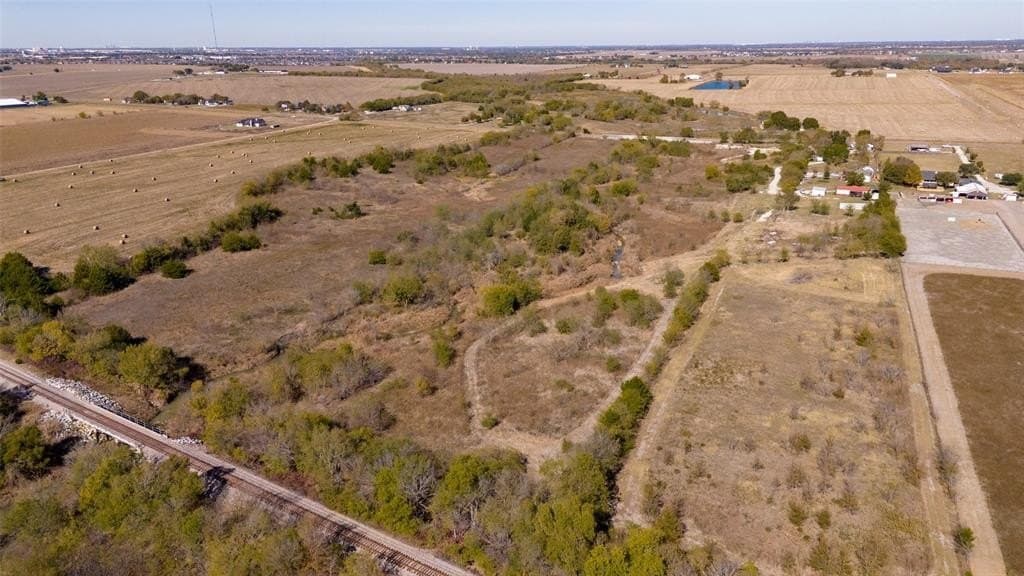 4 acres in Ellis County gallery image 4