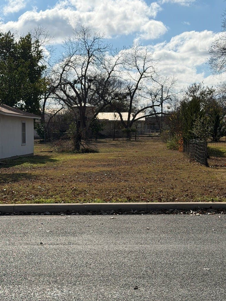 0.21 acres in Gillespie County gallery image 4