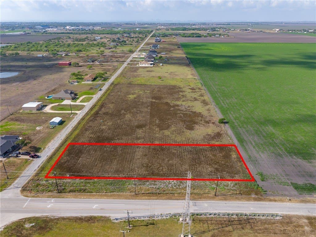 0.89 acres in San Patricio County
