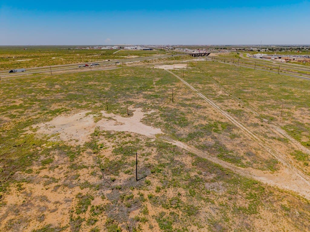 20 acres in Ector County - photo 16