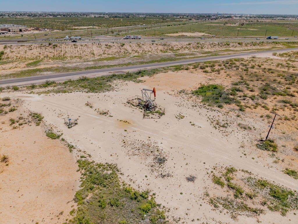 20 acres in Ector County - photo 35
