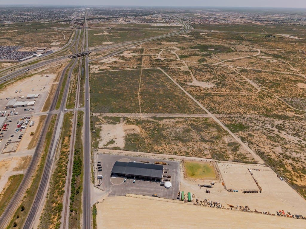 20 acres in Ector County - photo 20