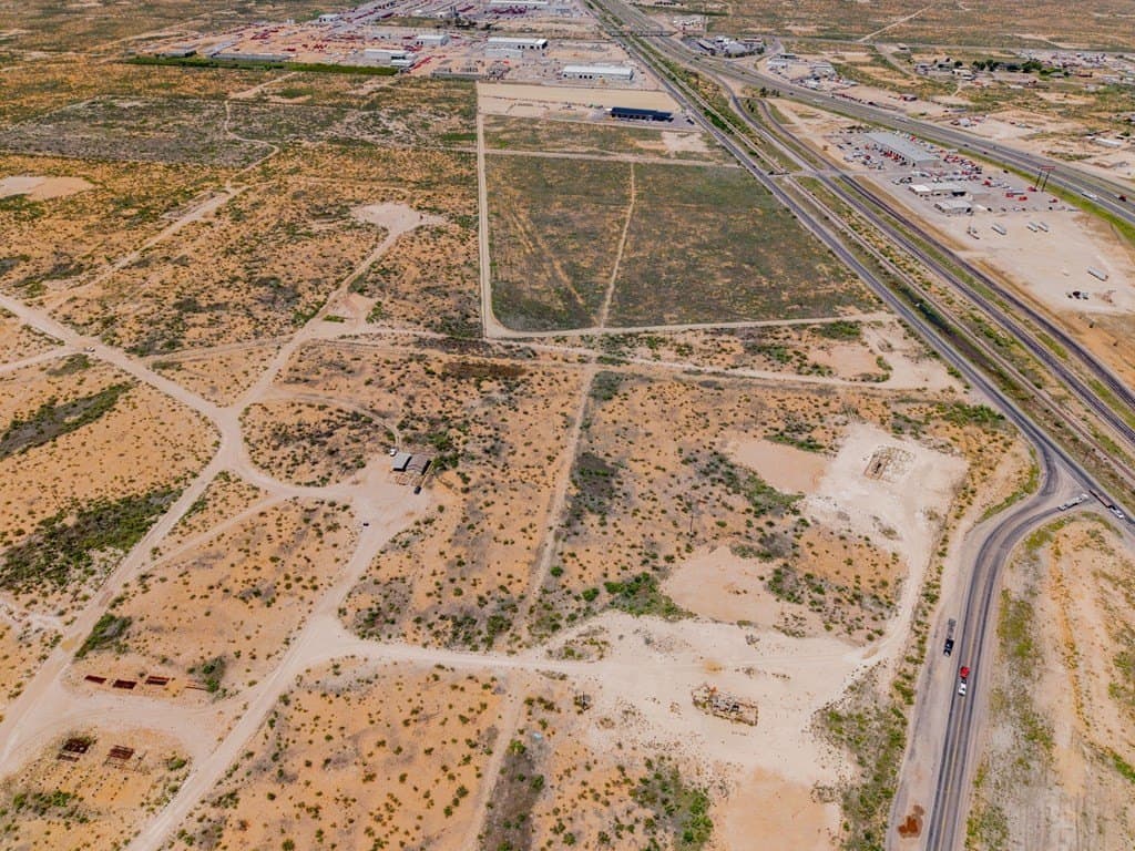 20 acres in Ector County - photo 28