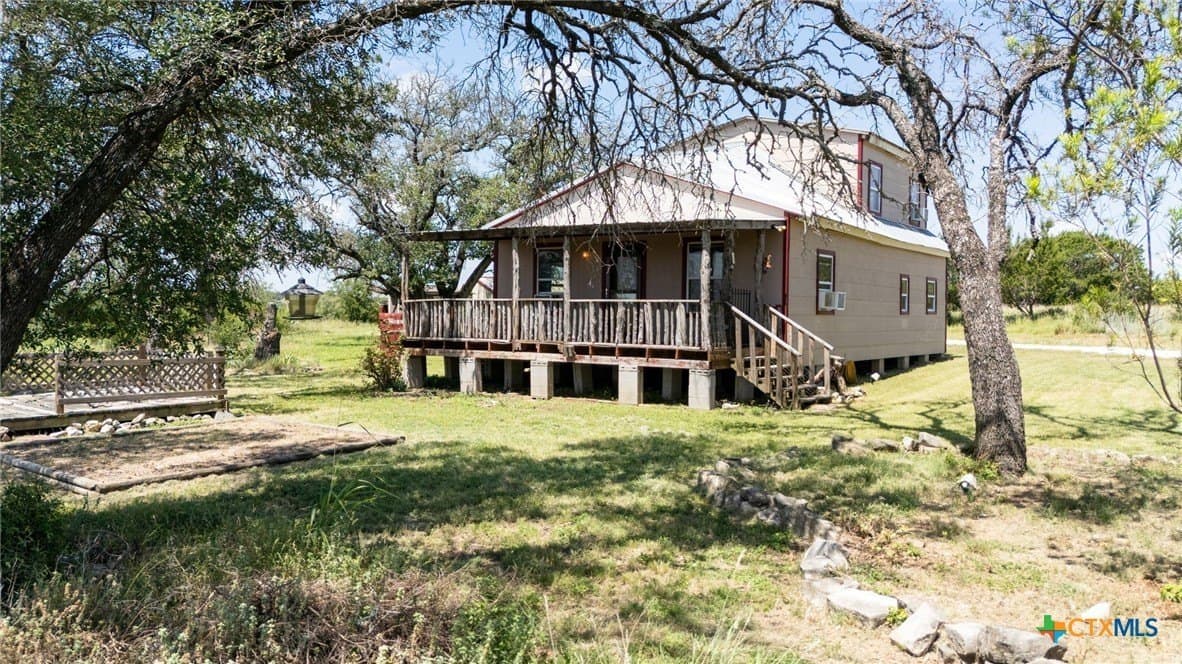 11.98 acres in Lampasas County gallery image 2