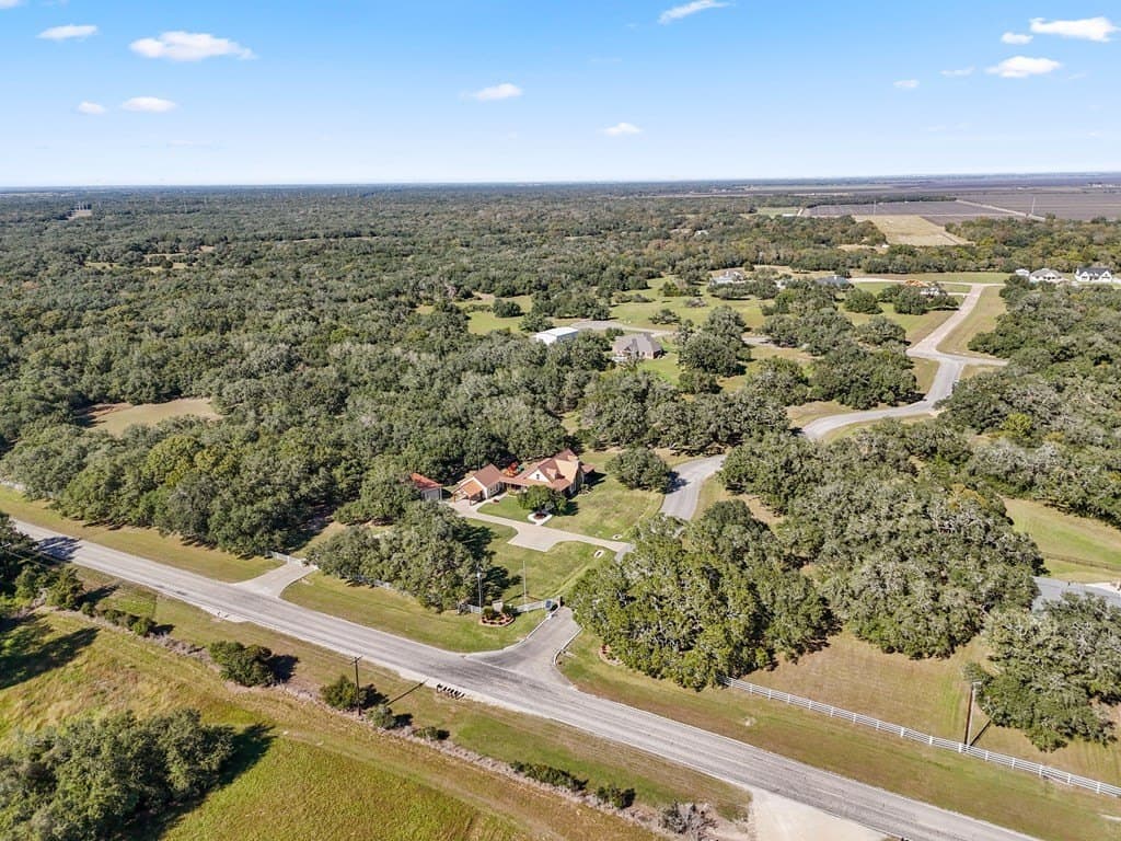 2.01 acres in Blessing Area County gallery image 2