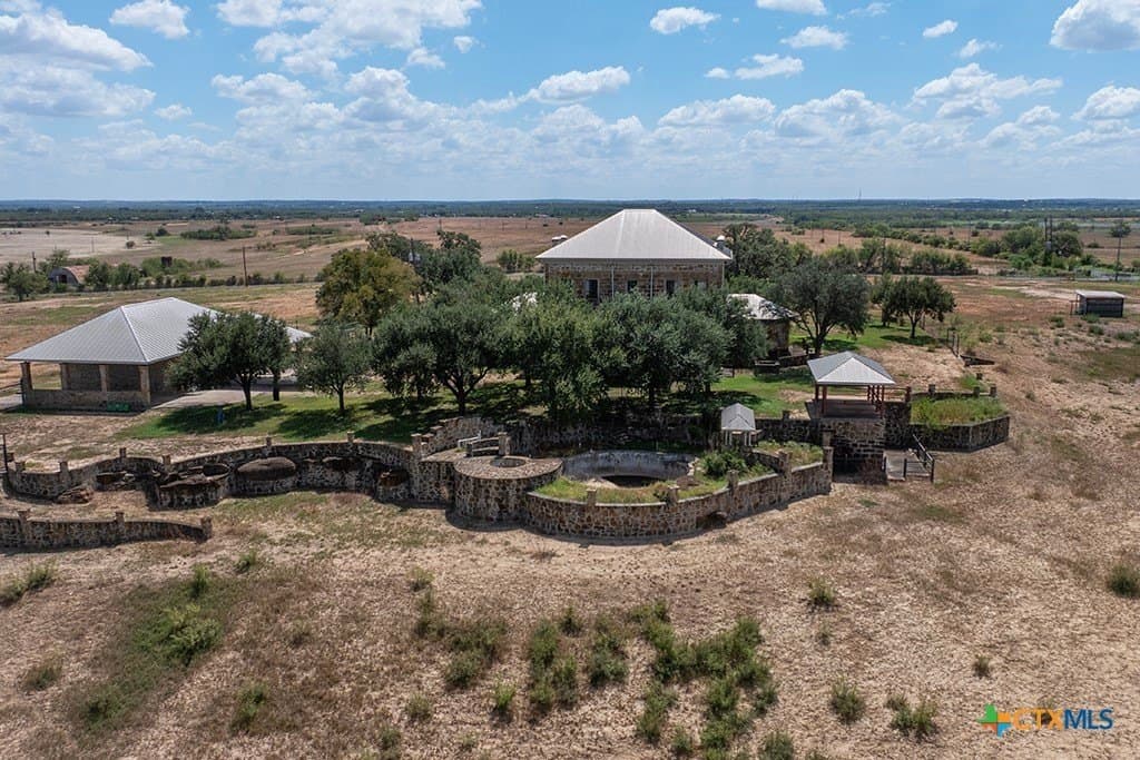 100 acres in Bexar County