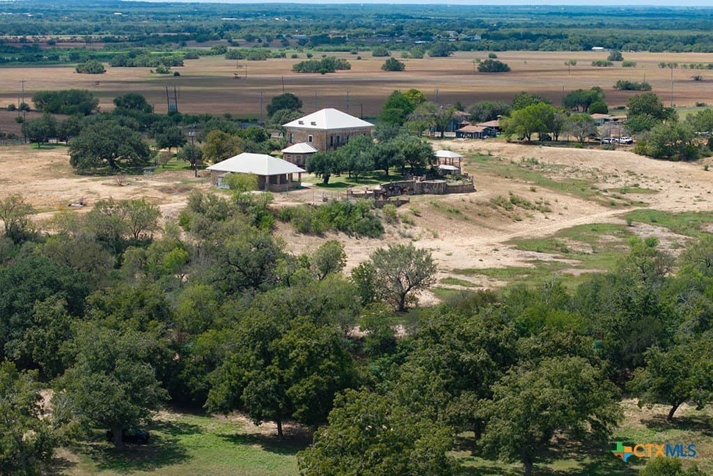 100 acres in Bexar County gallery image 2