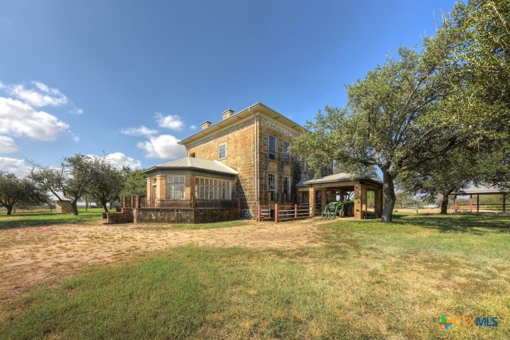 100 acres in Bexar County - photo 11