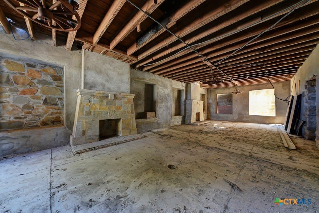 100 acres in Bexar County - photo 25