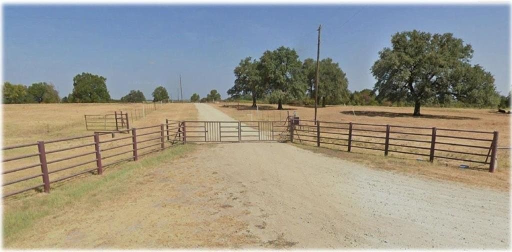 139.64 acres in Falls County gallery image 4