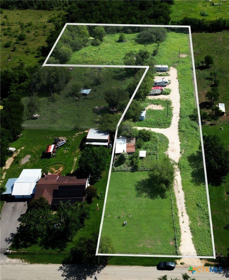 2.05 acres in Caldwell County