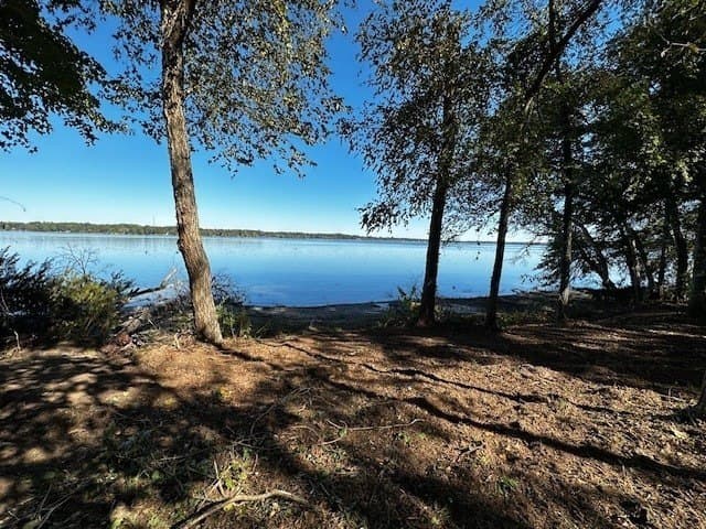 1.29 acres in Henderson County