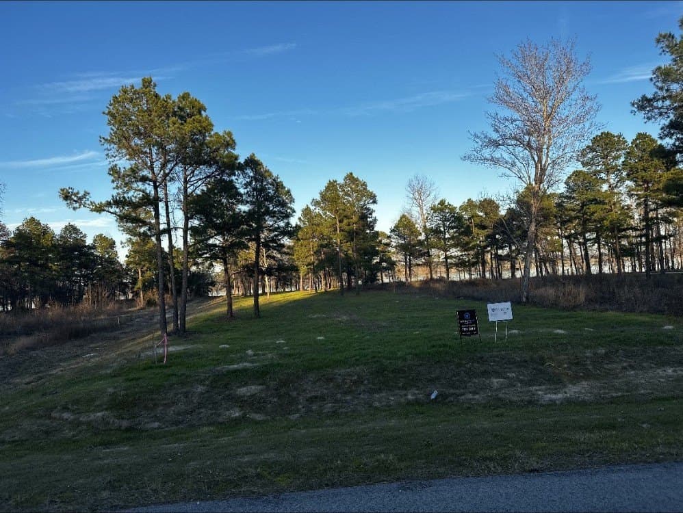 1.29 acres in Henderson County - photo 8