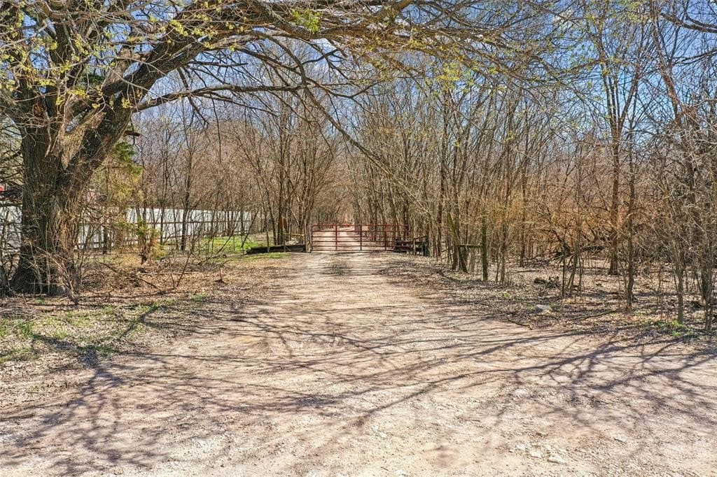 35.37 acres in Ellis County gallery image 4