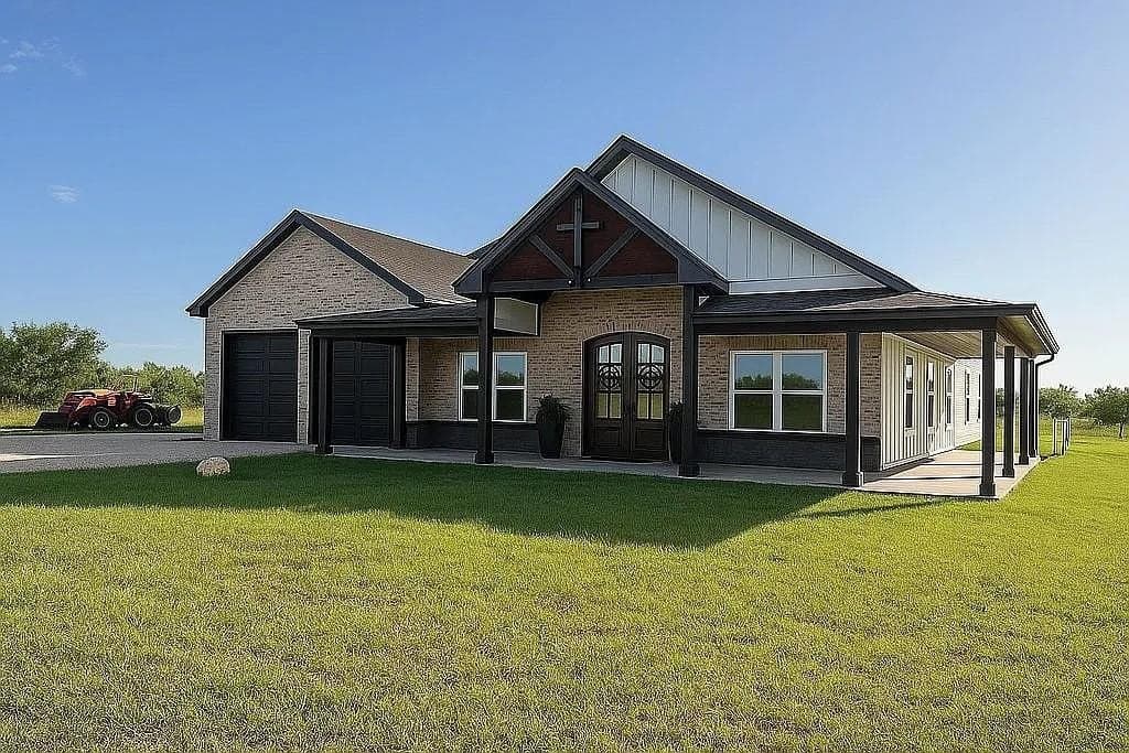 10.3 acres in Jones County