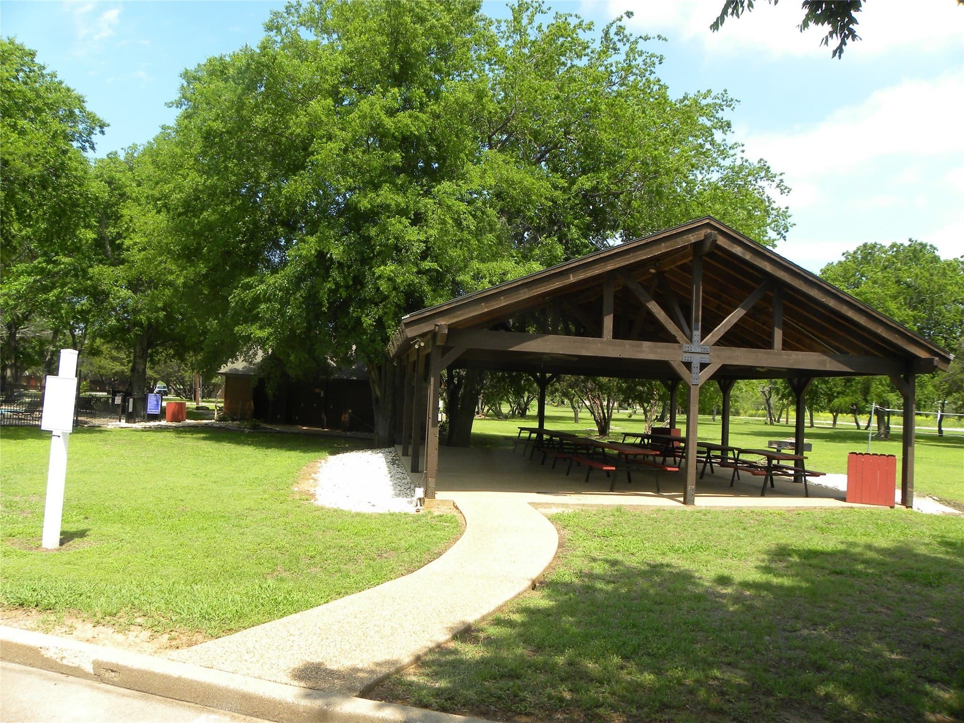 0.33 acres in Hill County - photo 9