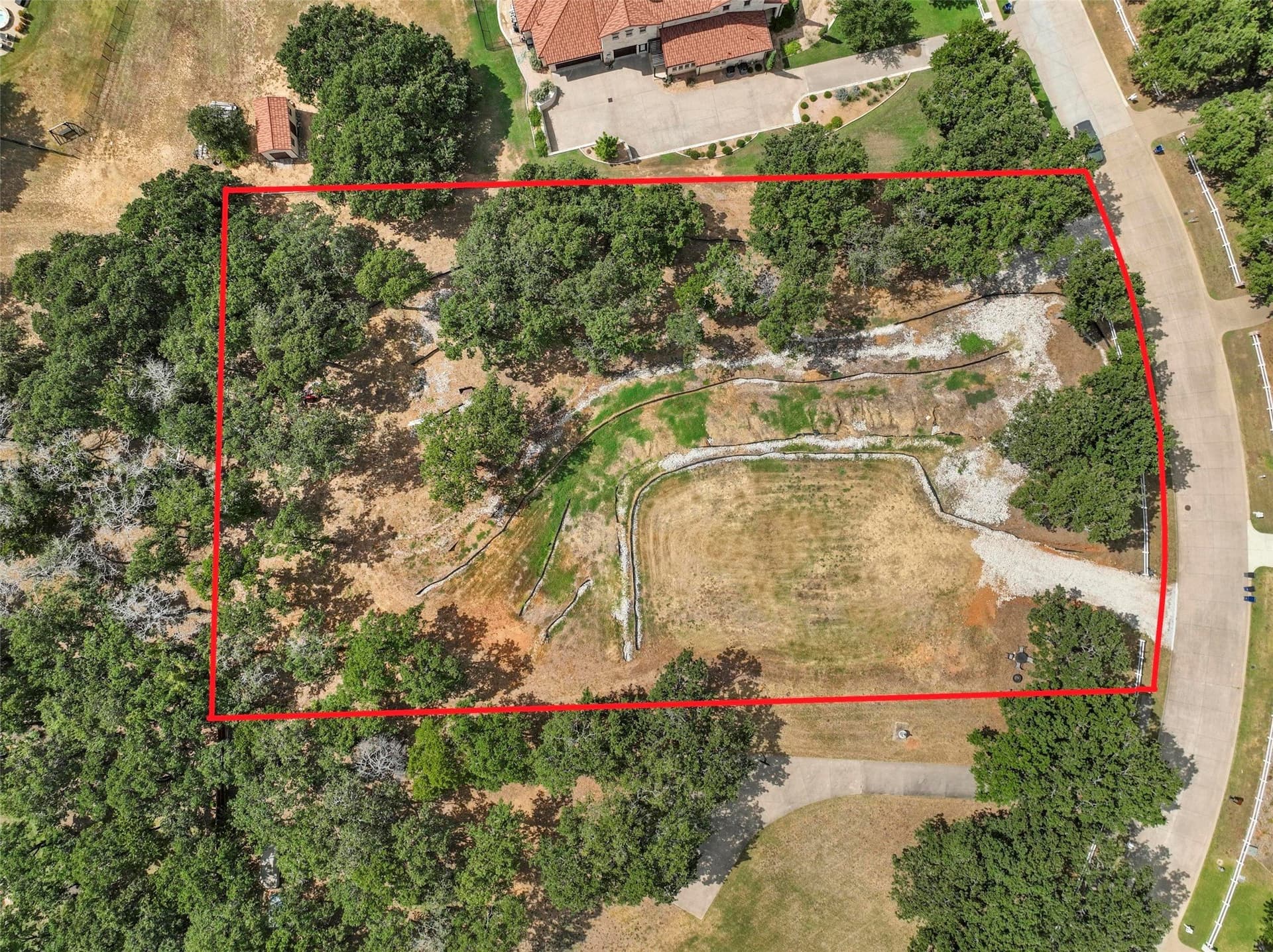 1.5 acres in Johnson County gallery image 3