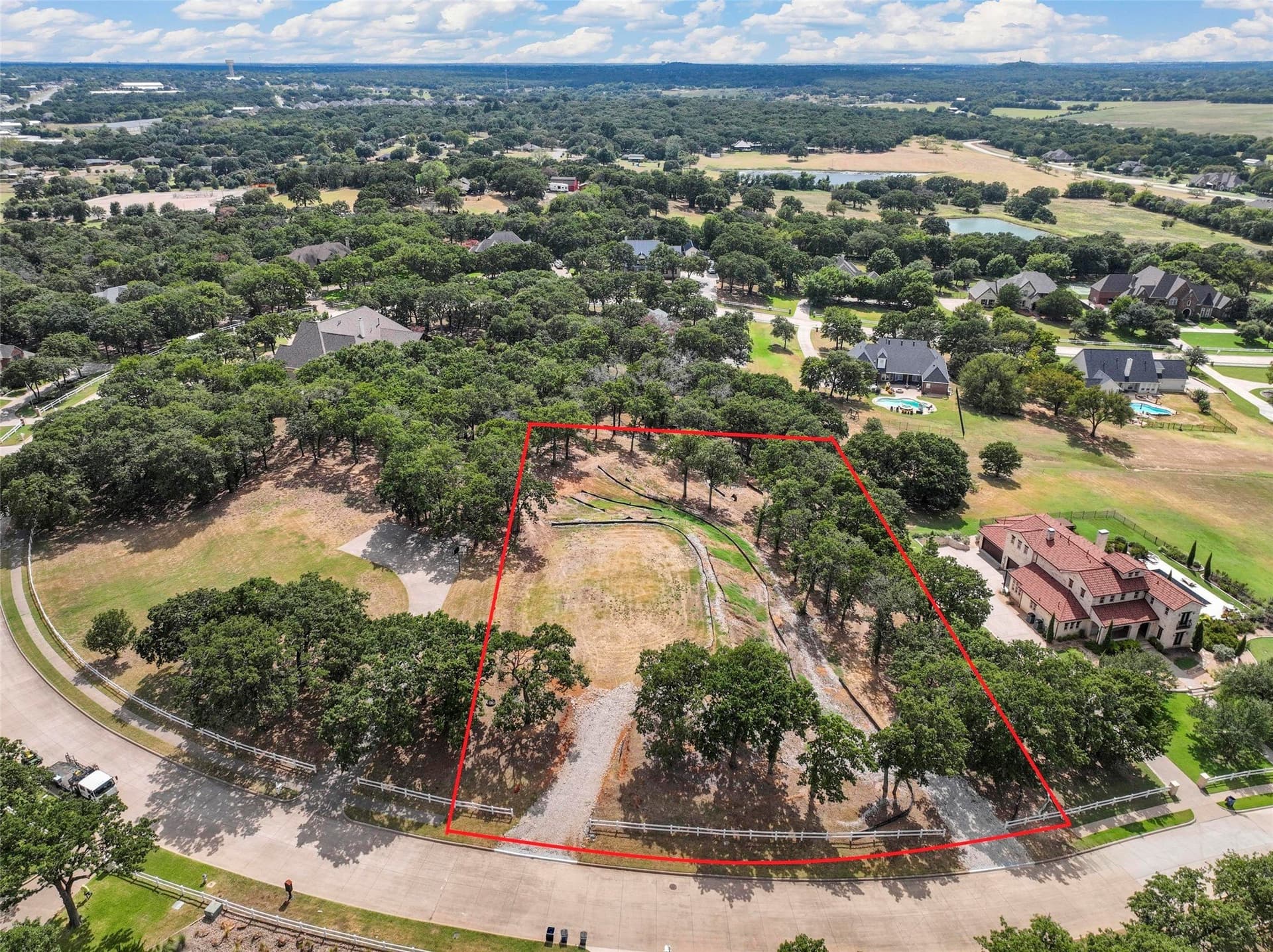 1.5 acres in Johnson County gallery image 2