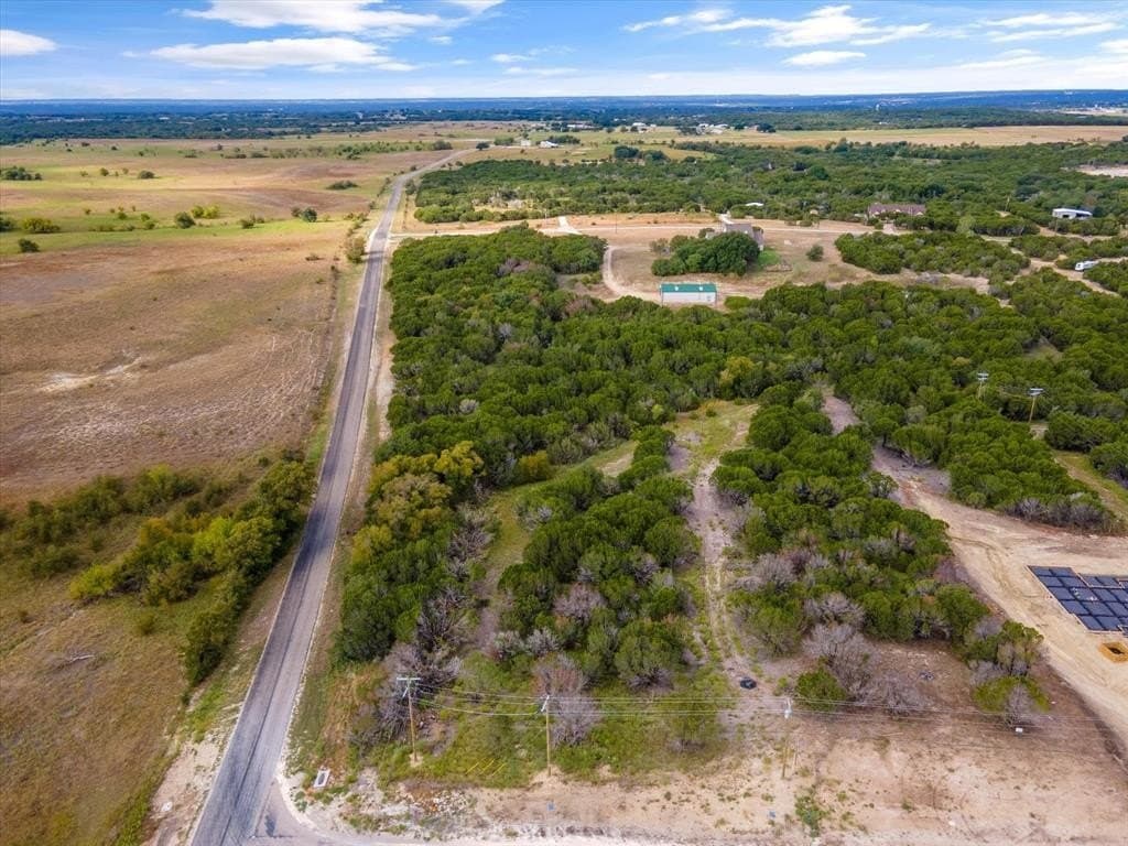 1.05 acres in Somervell County