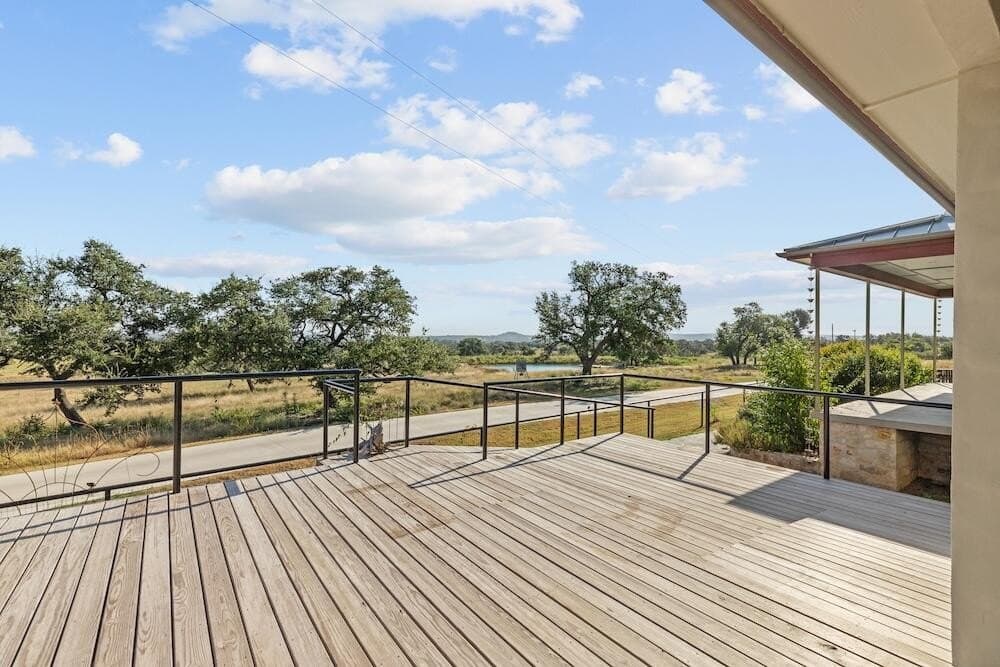 33 acres in Gillespie County - photo 97