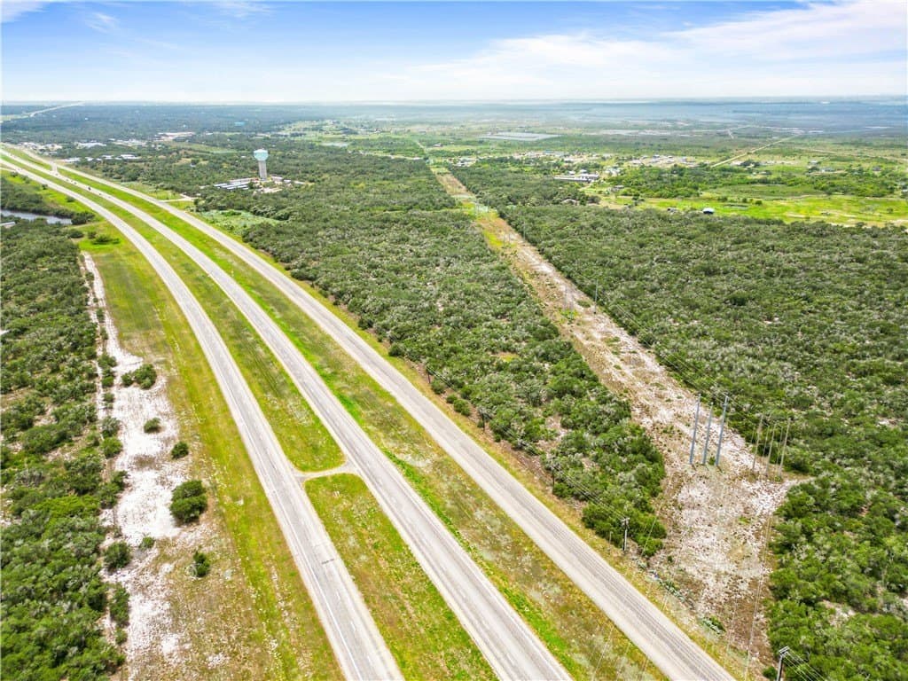 21.59 acres in Aransas County - photo 12