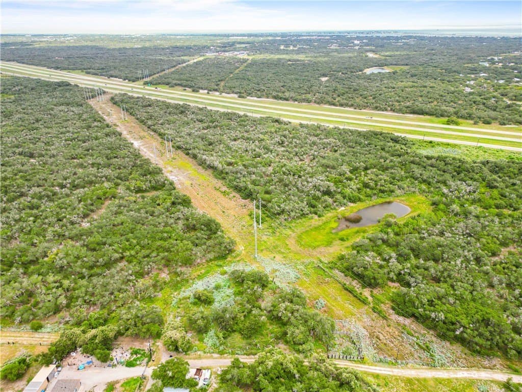21.59 acres in Aransas County - photo 10