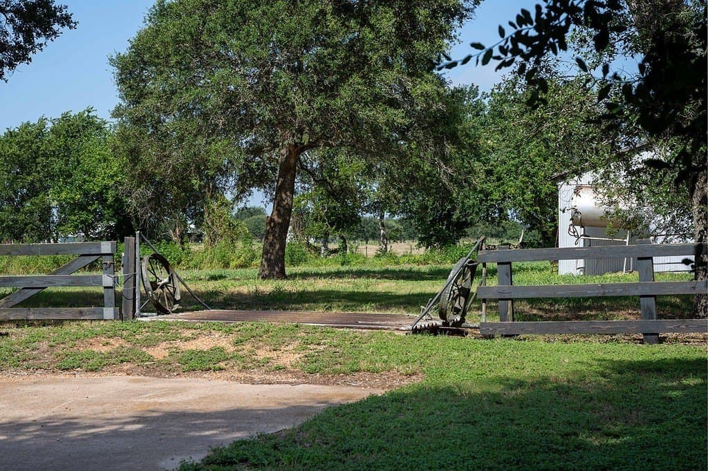 76.5 acres in Fayette County - photo 25