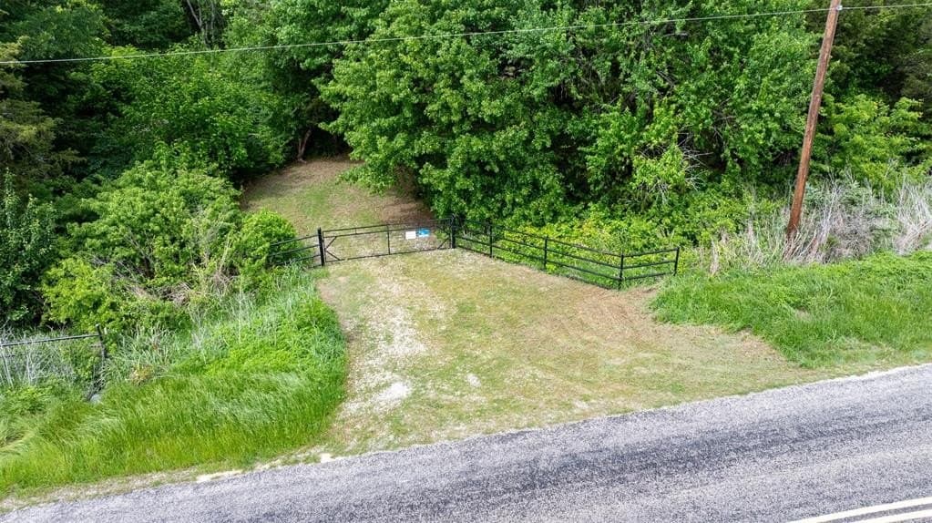 10.64 acres in Collin County gallery image 2