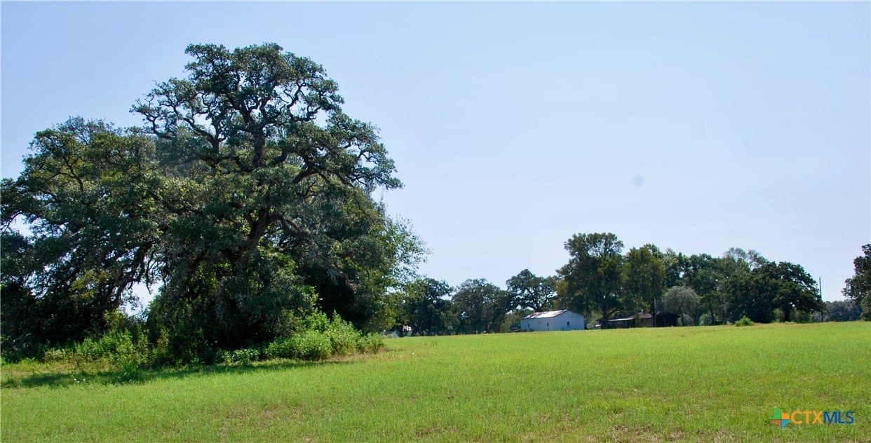2.01 acres in Fayette County featured view