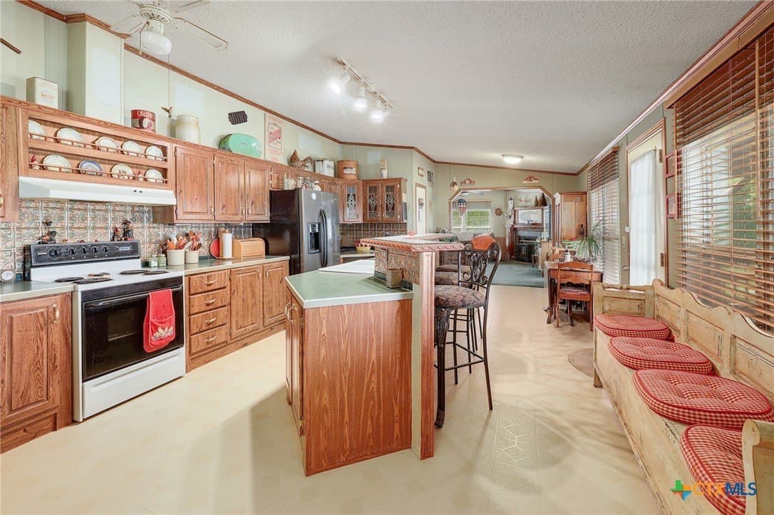 40 acres in Burnet County - photo 9