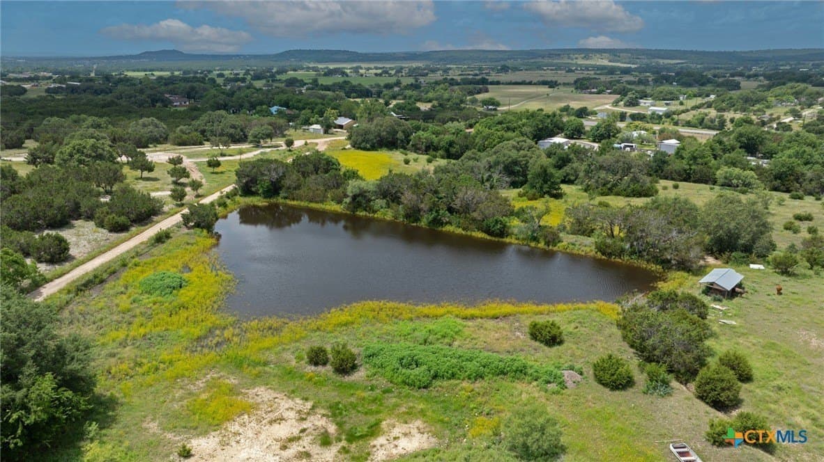 40 acres in Burnet County