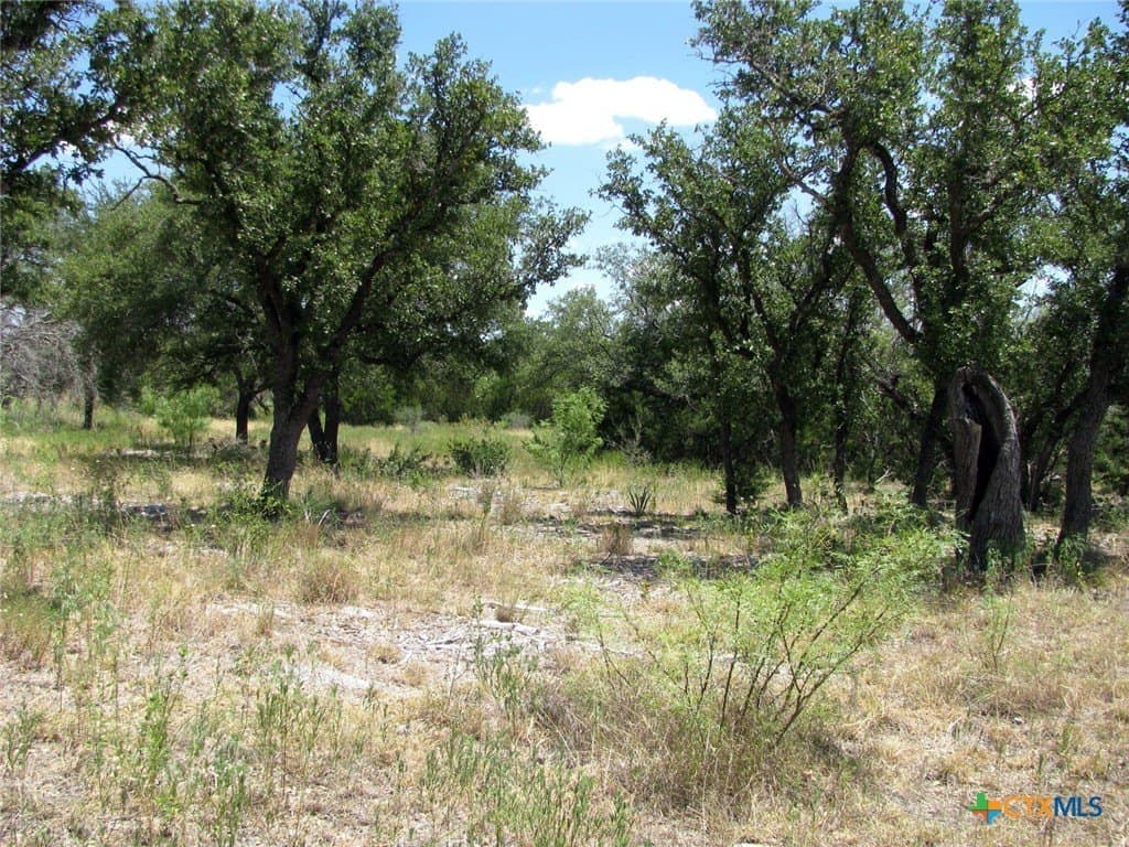 20 acres in Hamilton County