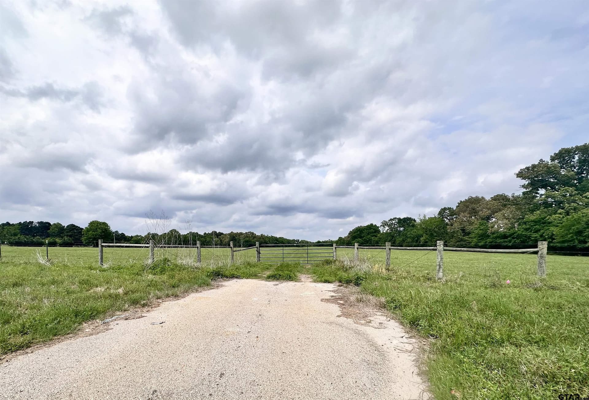 32.55 acres in Anderson County gallery image 4