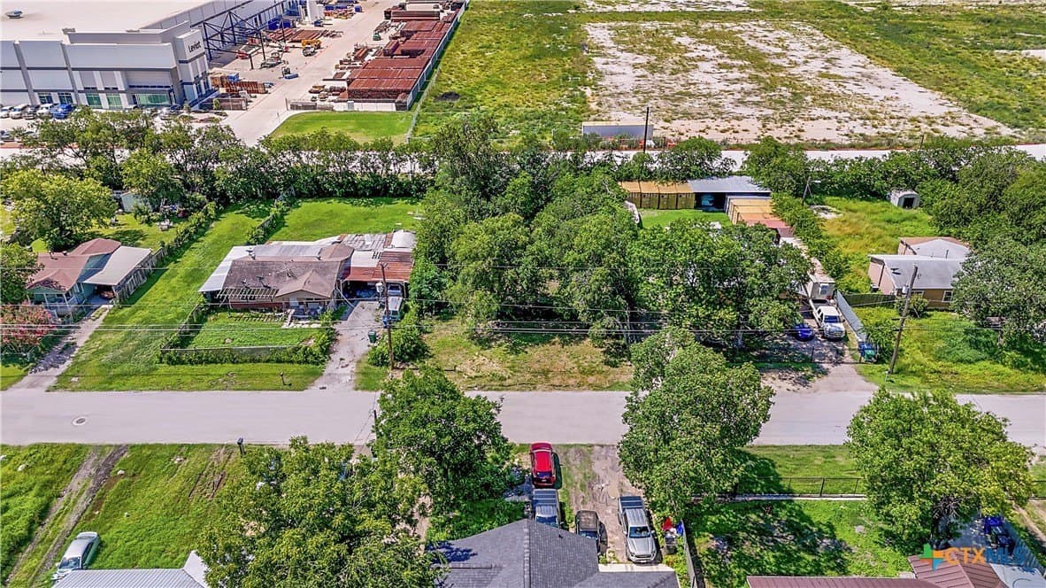 0.25 acres in Bexar County - photo 7