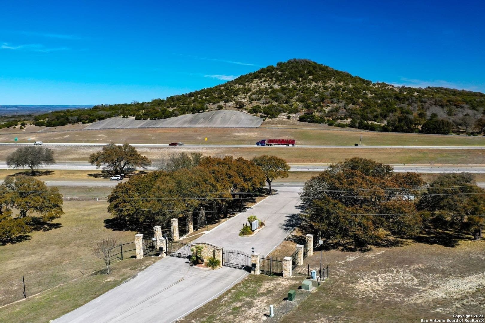 106 acres in Kendall County gallery image 2